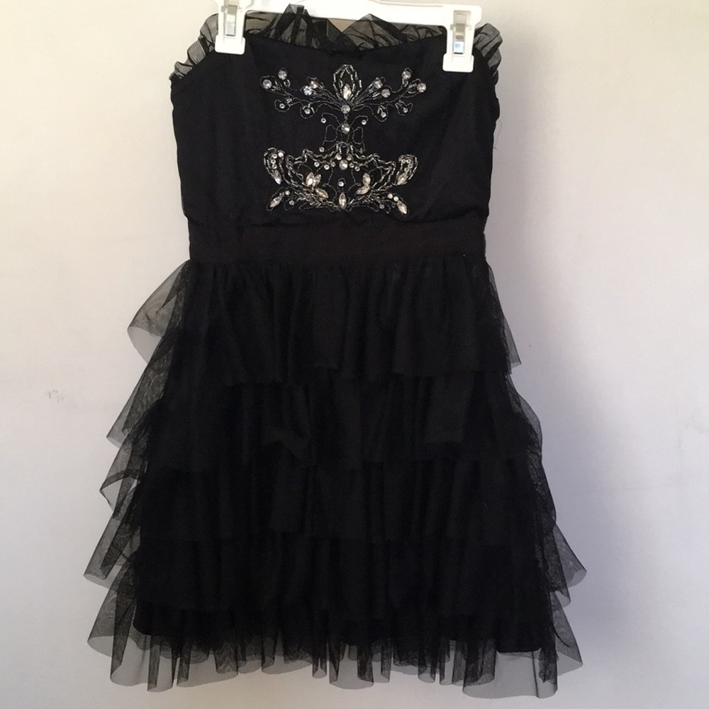 PEARL Collection Ruffle Mini Dress - Picture 2 of 5